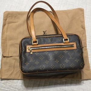 Louis Vuitton Cite Mm Monogram Canvas Shoulder Bag